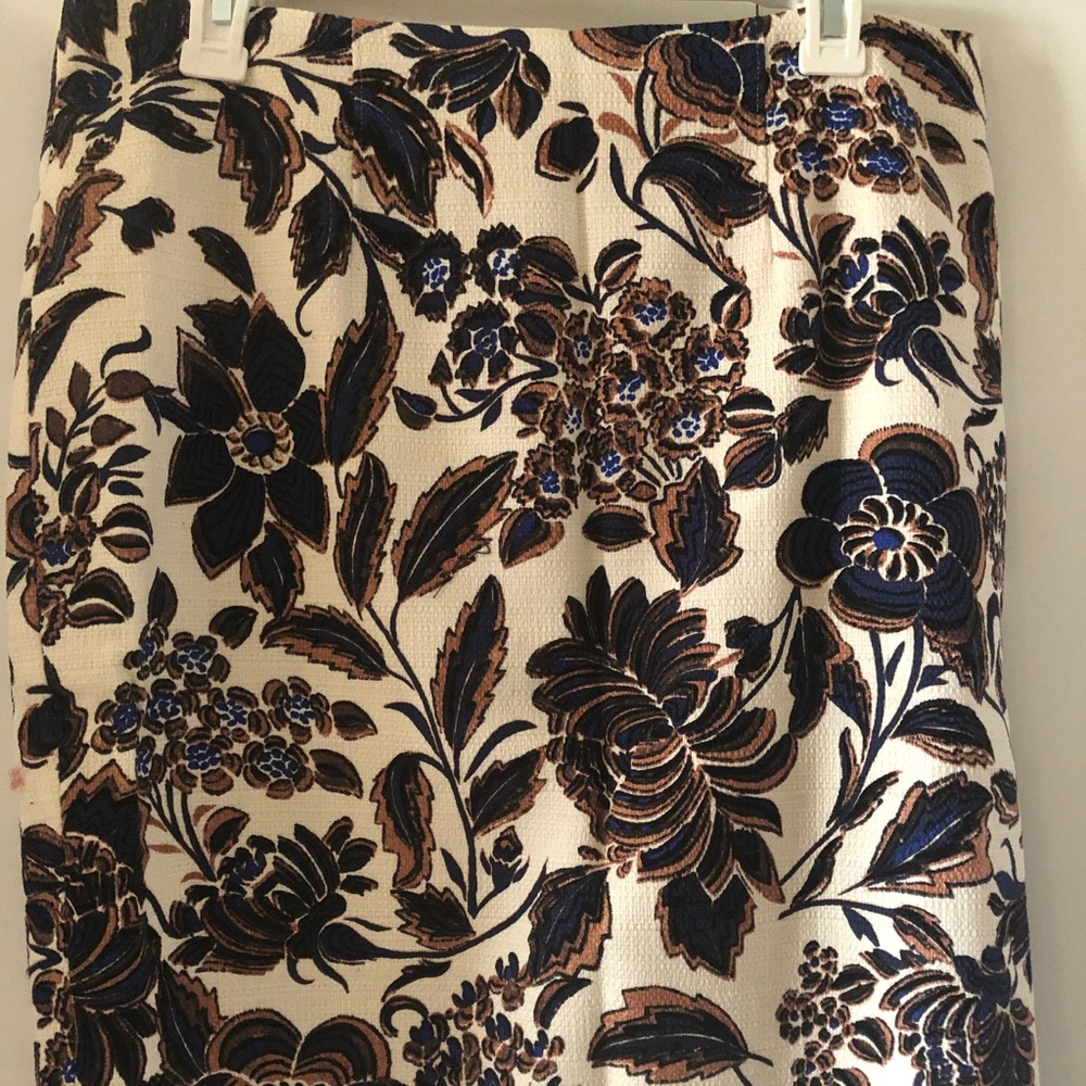 Ann Taylor - Printed Pencil Skirt - Size 12